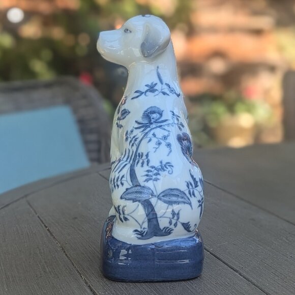 Wong Lee Porcelain Blue and White Dog - Picture 4 of 6
